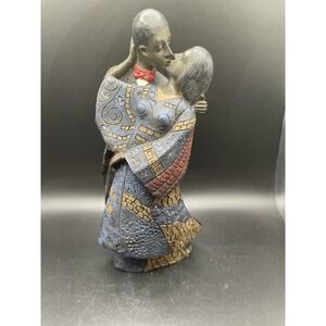 African American romantic couple Sculpture polyresin 10" Figure